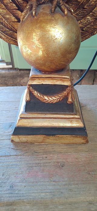 Stara poniemiecka lampa z orłem