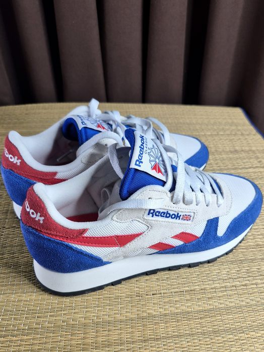 Оригінальні жіночі кроссівки Reebok Classic Leather(39-25см).