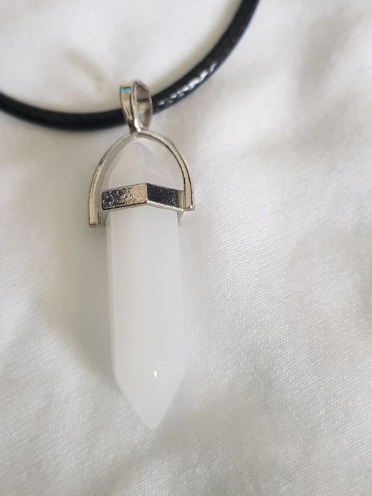 Colar pendente pedra cristal bala * várias pedras