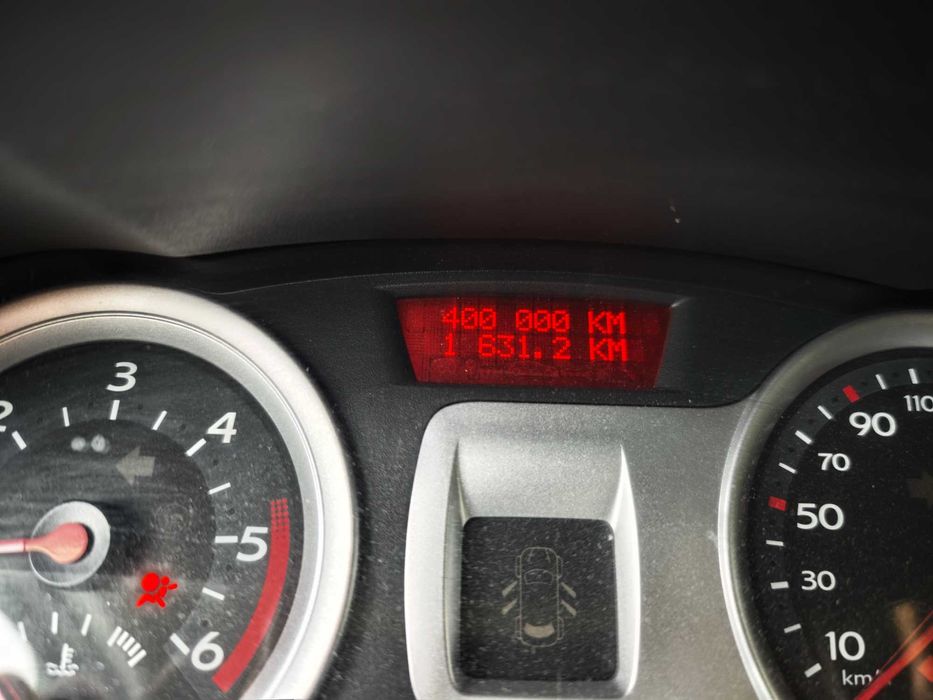 Renault Clio III 1.5 DCI Dynamic S 86cv