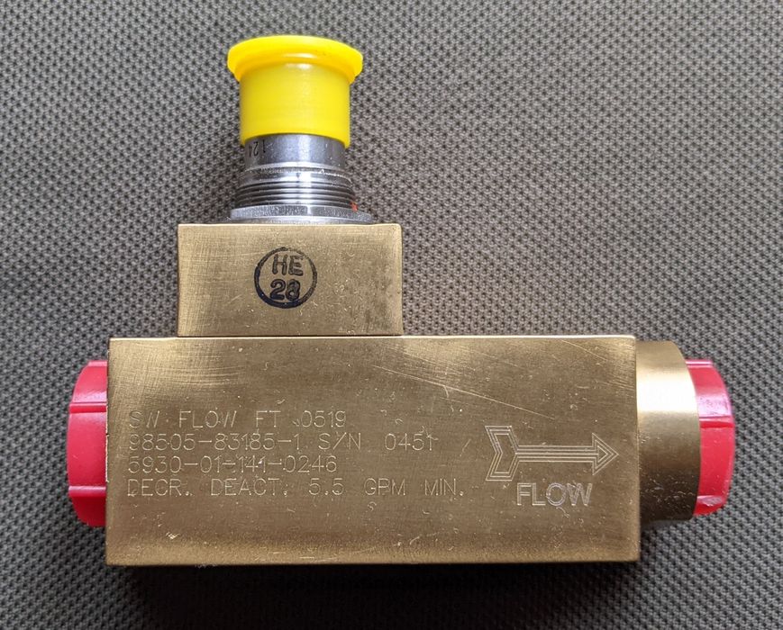 Датчик тиску 5930-01-141-0246