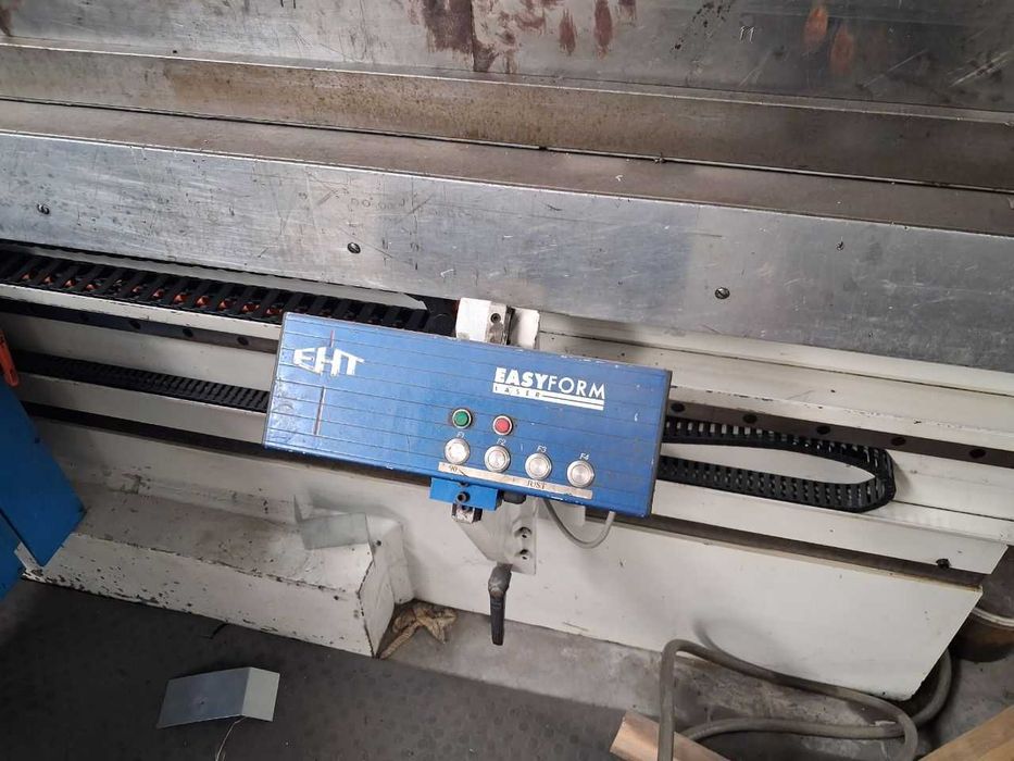 Prasa krawędziowa  EHT /Trumpf   4m/175T