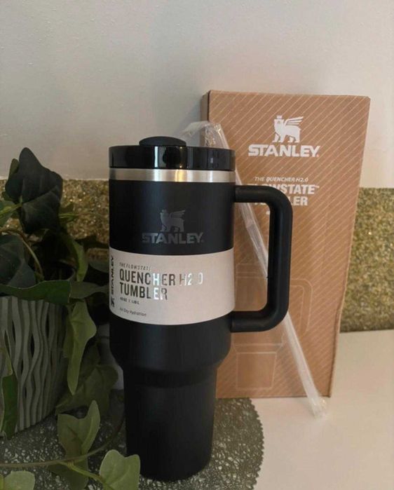 STANLEY czarny kubek NOWY oryginalny kubek termiczny 1,18L