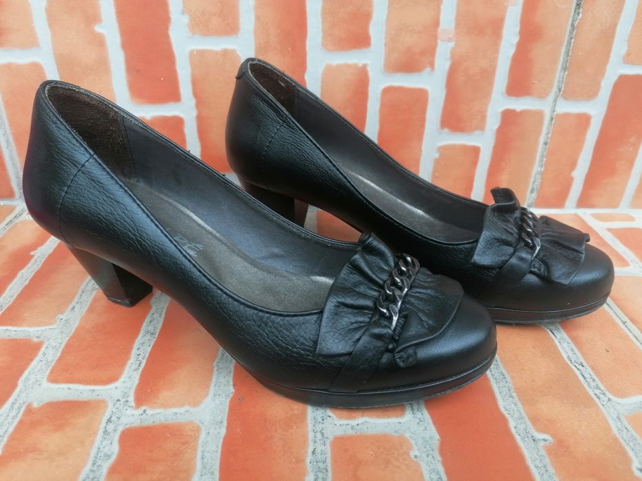 Sapatos senhora salto produção portuguesa