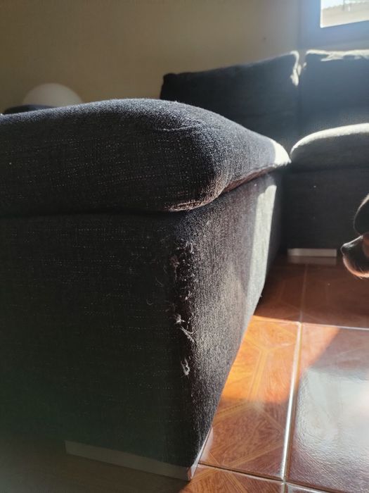 Sofá com chaise longue