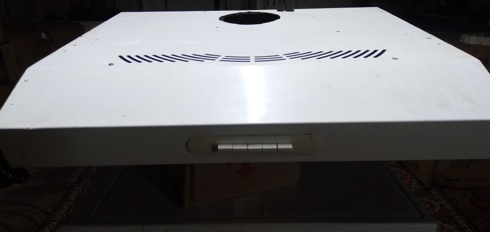 Витяжка кухона 60см.