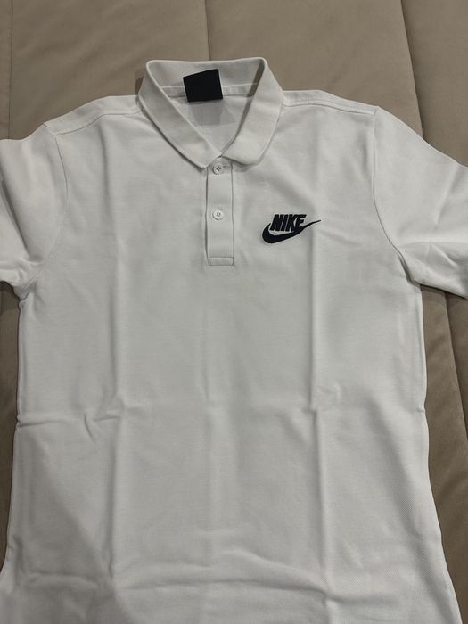 Polo Nike em bom estado