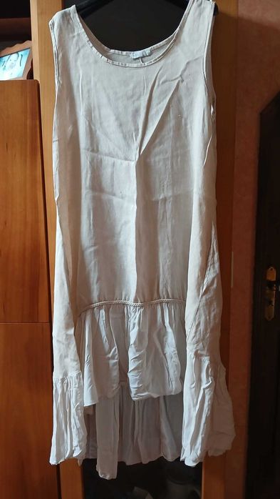 vestidos, tunicas e casacos