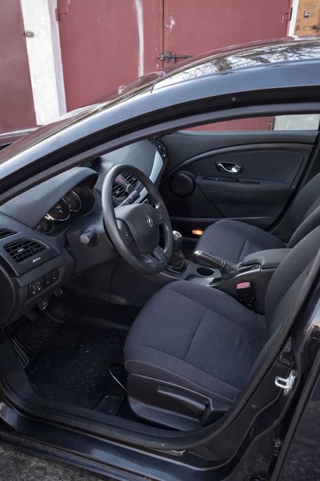 Renault Fluence 1,6 2010r.