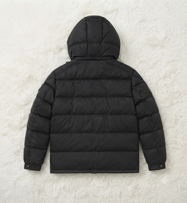 Пуховая куртка Moncler Maya