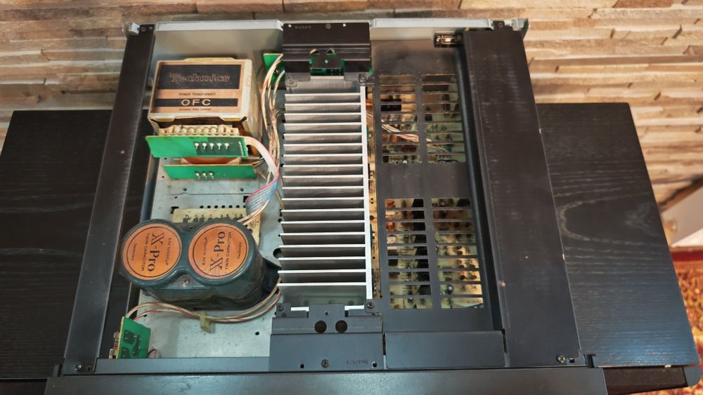 Technics SU-VX700