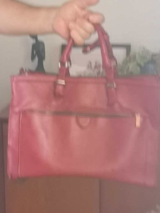 Mala de executivo, marca Zara