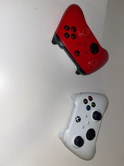 Controle Xbox para reparar ou para peças