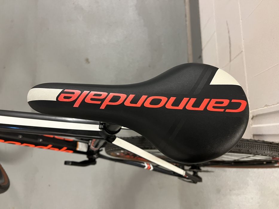 Rower gravel Cannondale CAADX Apex 1