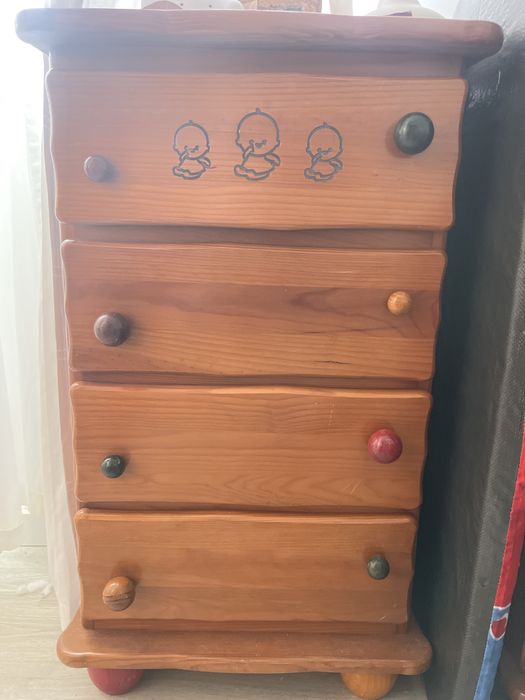 Camiseiro madeira maciça