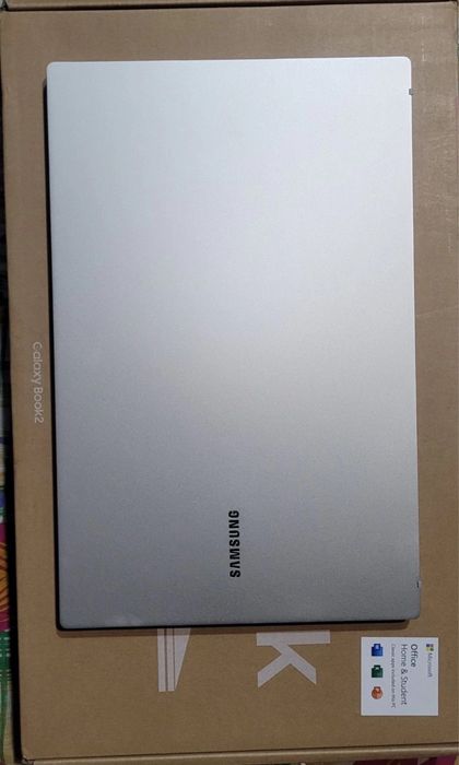 Vendo telemovel Sansung A27 e Portatil Sansung Galaxy book 4