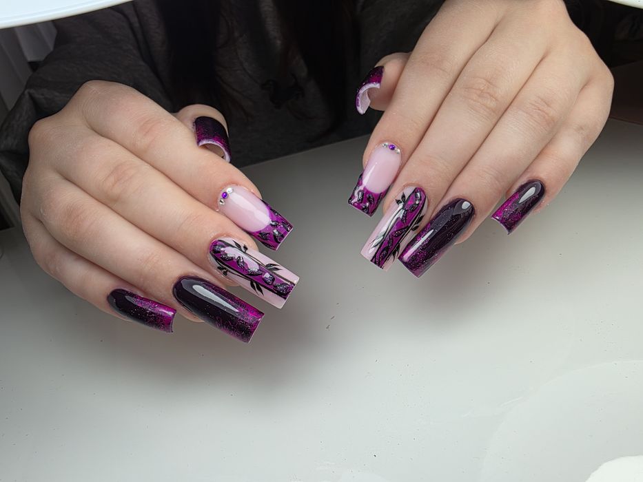 Paznokcie manicure hybryda przedłużanie