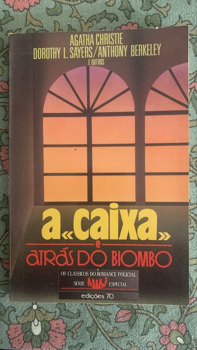 A Caixa e Atrás do Biombo - Agatha Christie