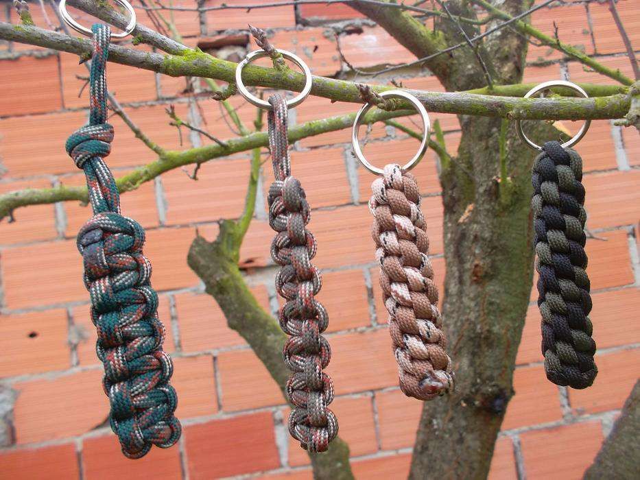 Porta-chaves em Paracord