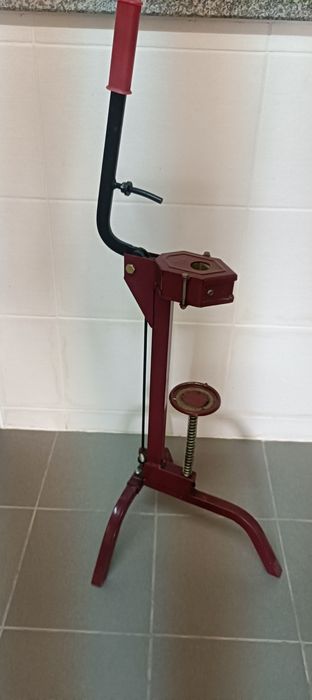 Engarrafador Manual