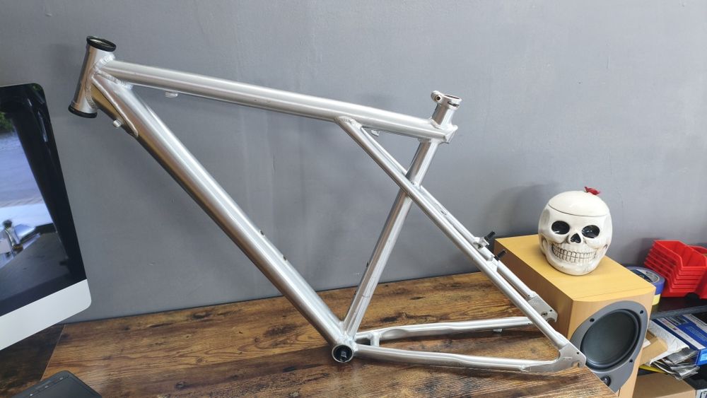 Rama retro MTB GT Ricochet 20,5 alu 7005