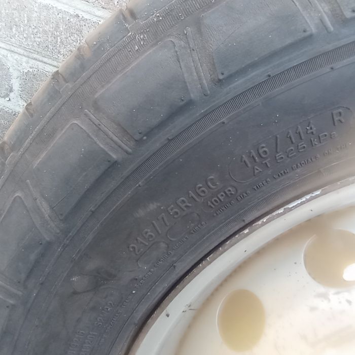 Продам запаску на Рено Мастер
