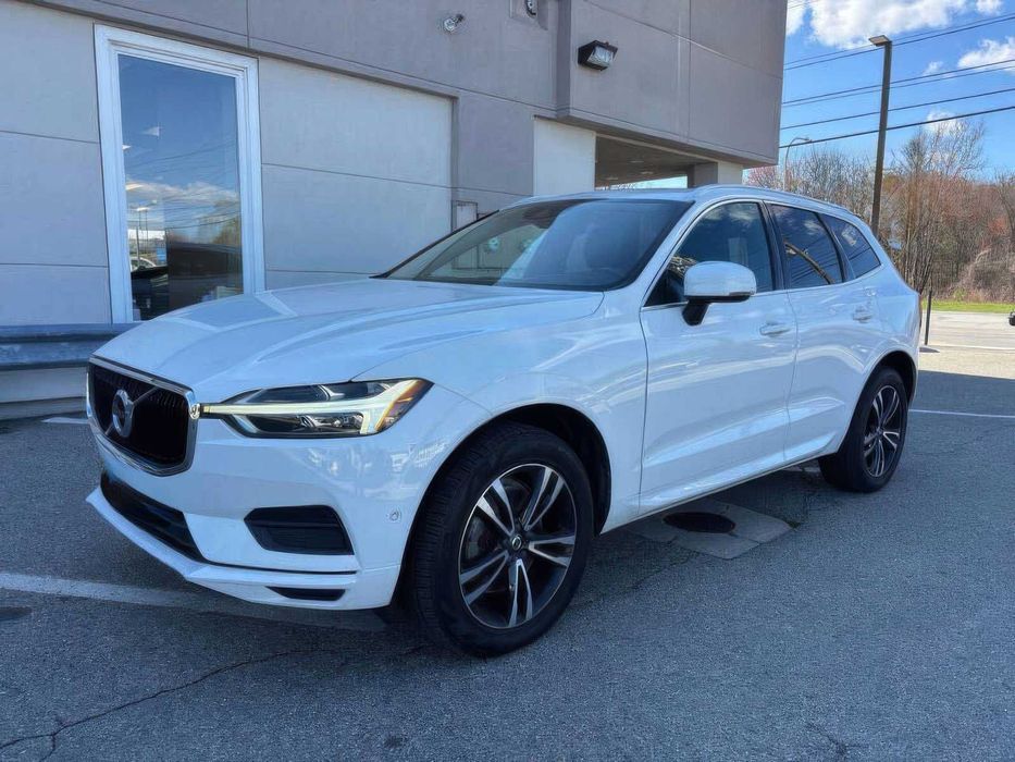 Volvo XC60 T6 Momentum      2019