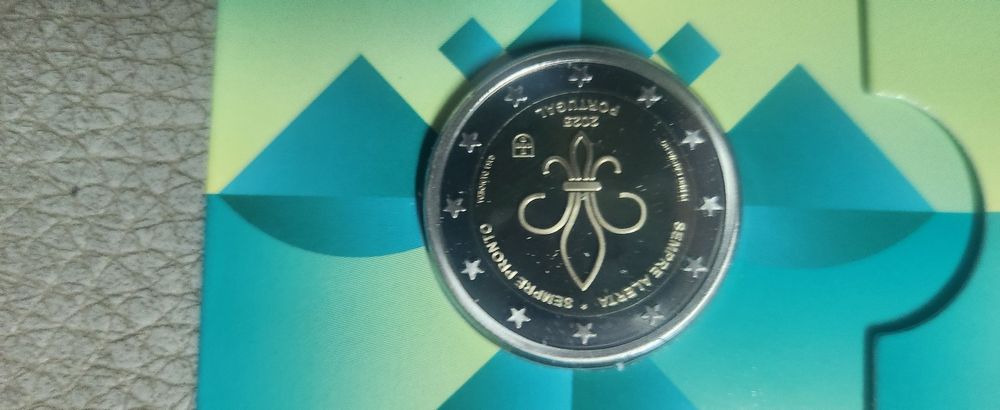 Moeda 2€ proof 2025 comemorativa,  alusiva ao movimento escoteiro.