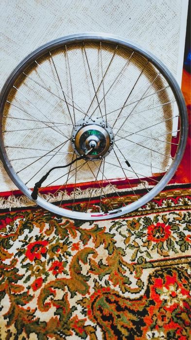 Продам мотори для електровелосипеда 250 Вт і колесо з мотором 250 Вт