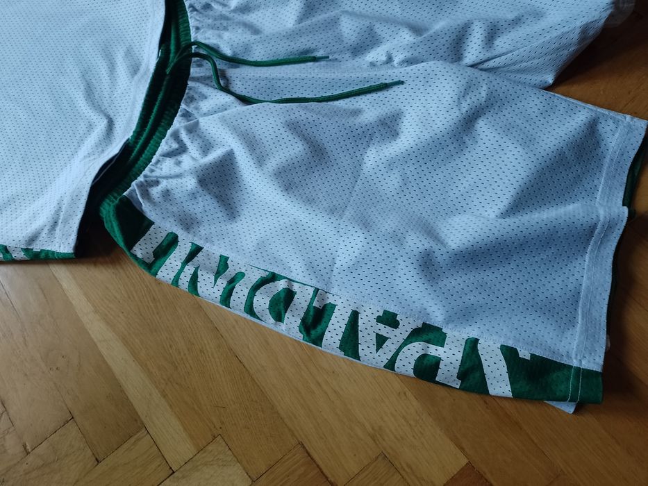 Spalding 164 spodenki i koszulka  koszykarza