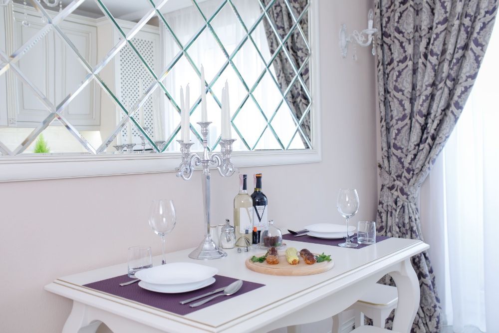 LUXE Квартира Подобово з ДЖАКУЗІ,  ТРЦ Мануфактура