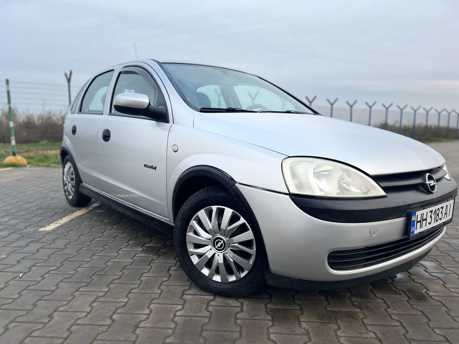 Продам Opel Corsa C 1.2МТ 2002