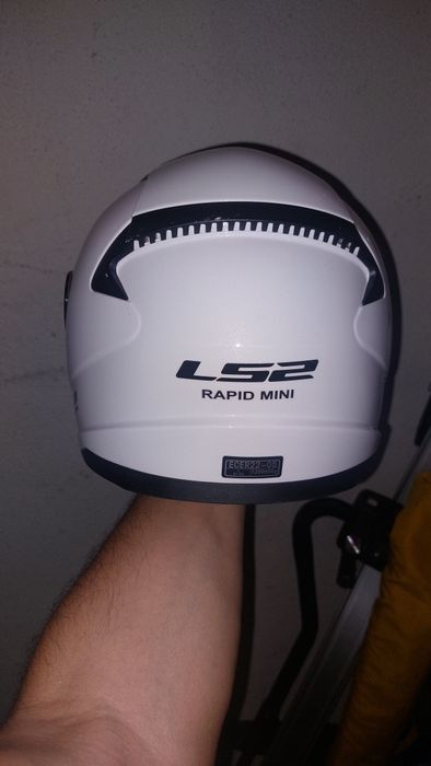 Equipamento mota 2 capacetes e Luvas em Pele Novas L
