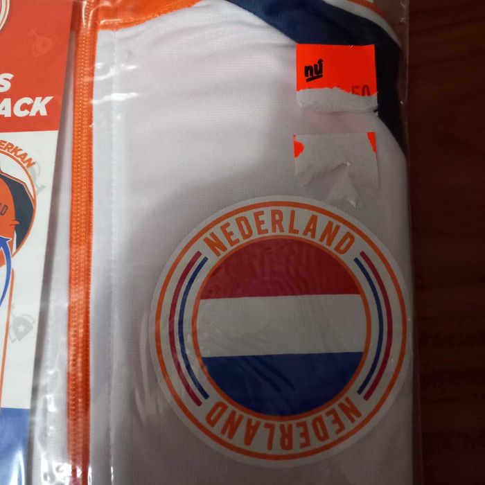 Holanda Fato de treino para criança NOVO