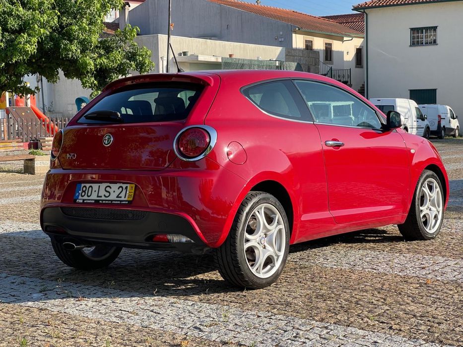 Alfa Romeo MiTo — fotografia 2