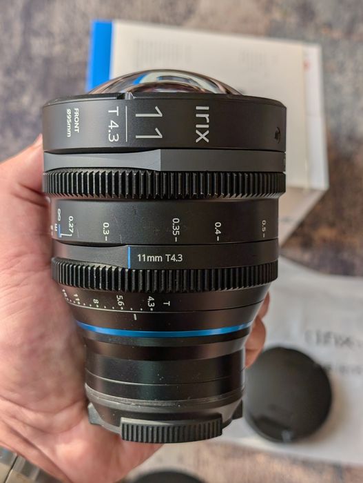 Obiektyw IRIX Cine 11mm T4.3 bagnet L-mount full box + dwie osłony