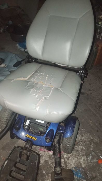 Jazzy Select Scooter