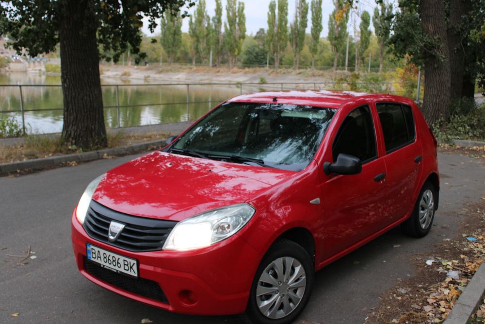 Продам Сандеріка в гарному стані з ГБО.