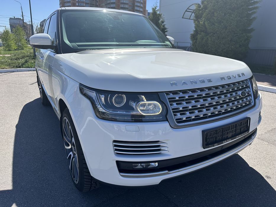 Продам ИДЕАЛЬНЫЙ RANGE ROVER 4.4 TDi официал