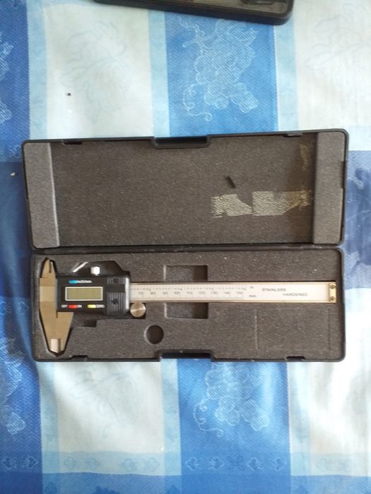 Digital caliper 0-150mm