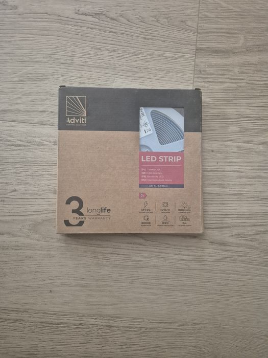 Taśma ledowa wraz z zasilaczami