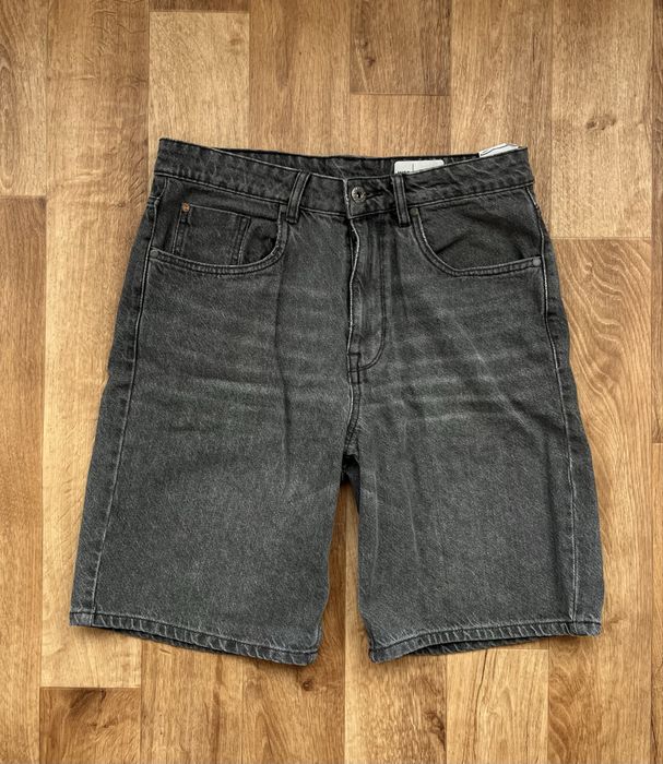 Джинсові шорти.