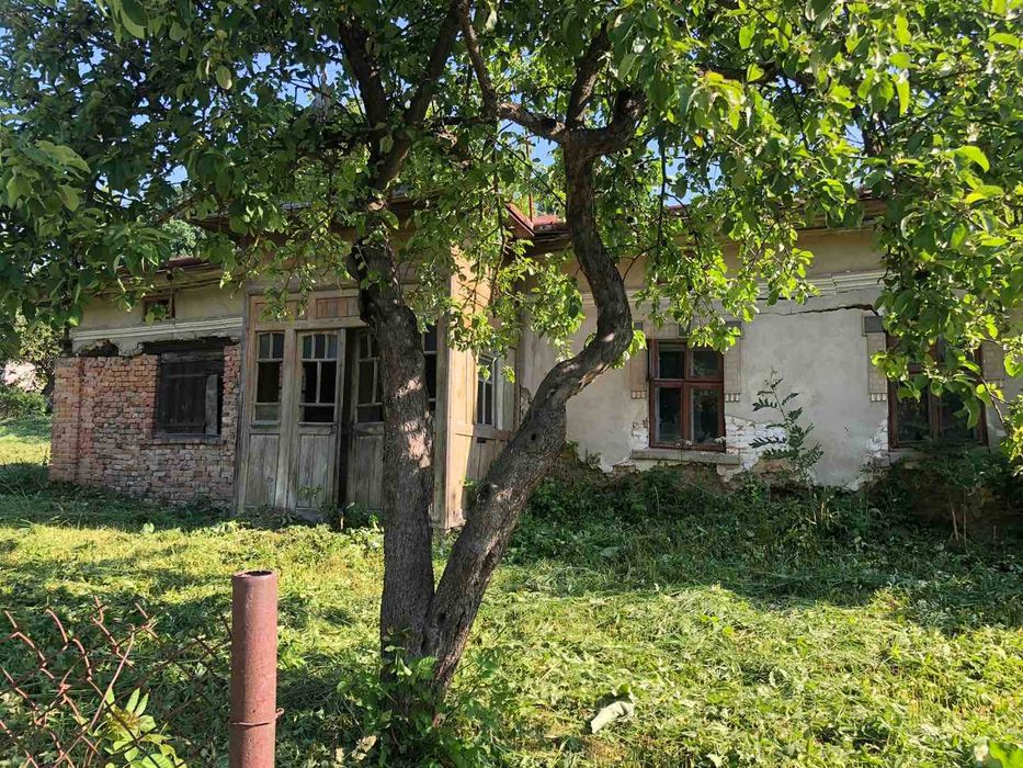 продаж земельної ділянки поблизу міста Збараж