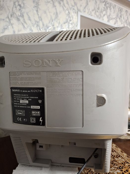 Телевізор Sony Trinitron KV-21CT1K, 21'' (60 см), робочий