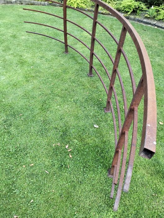 Balustrada stalowa surowa balkon taras