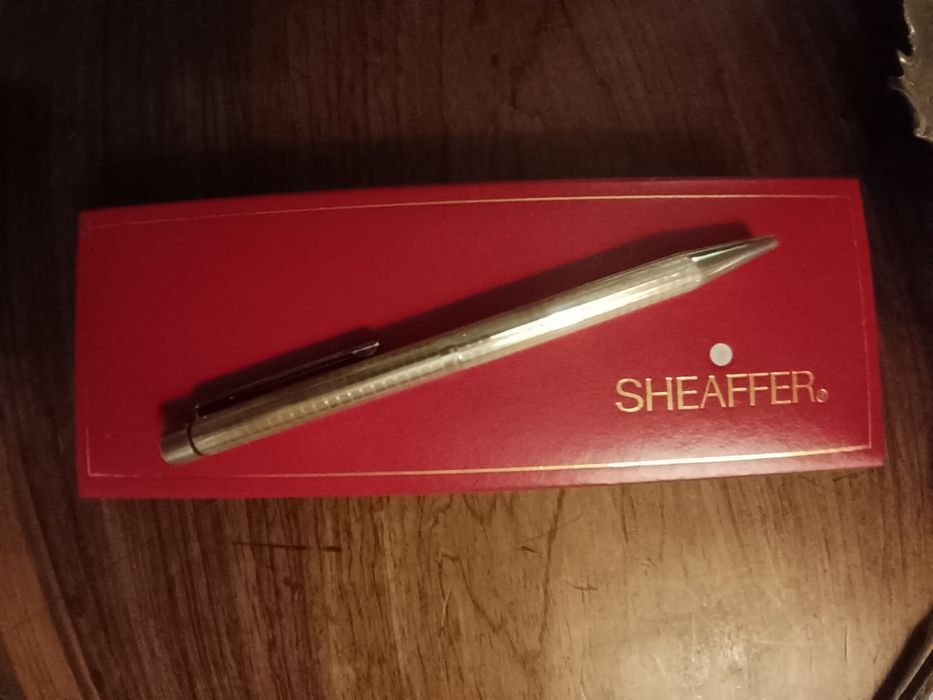 Canetas - esferográfica Sheaffer Targa em prata
