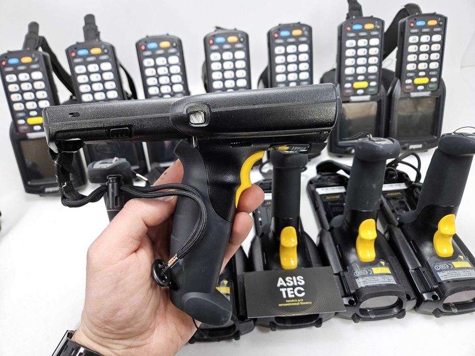 *НОВІ* Symbol MC32N0 термінал збору даних 1D сканер CE7.0 НОВИЙ АКУМ!