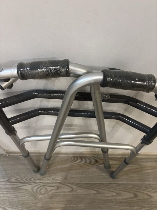 Ходунки алюміневі Vida Andadeta нові