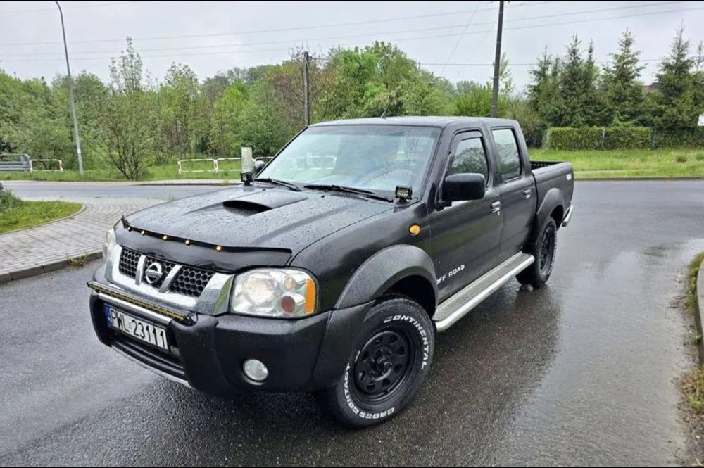 продам авто Nissan navara d22 2,5 TDI 4x4