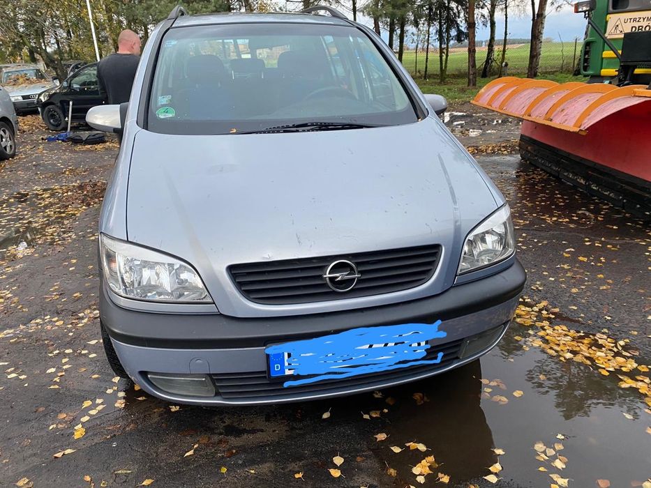 Продам Опель Zafira 1999p.Була пригнана з Німеччини в 2021р.листопад)1,6 газ/бензин механіка.В Україні один власник. 3 200 з торгом